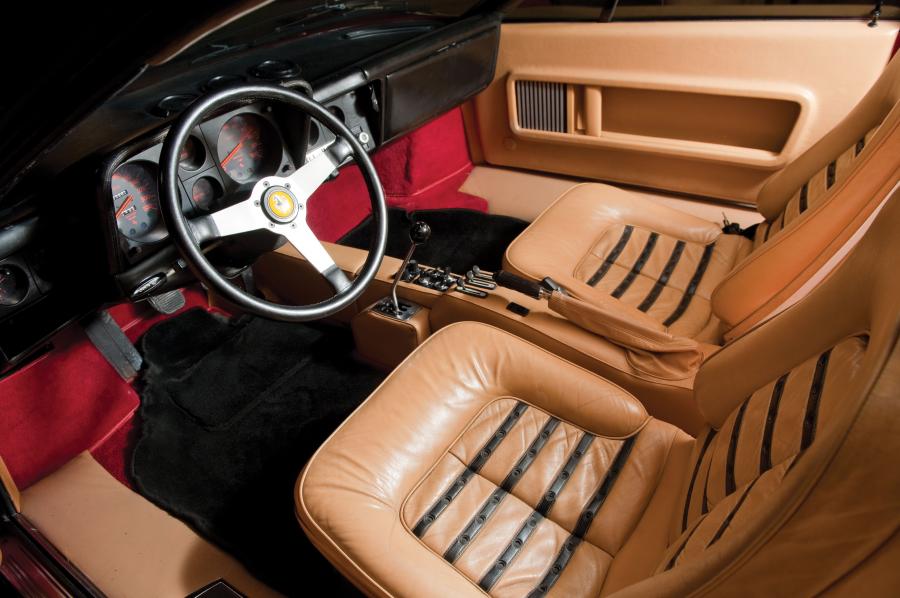  Ferrari 365 GT4 Berlinetta Boxer 1975 года  (фото 6 из 21)